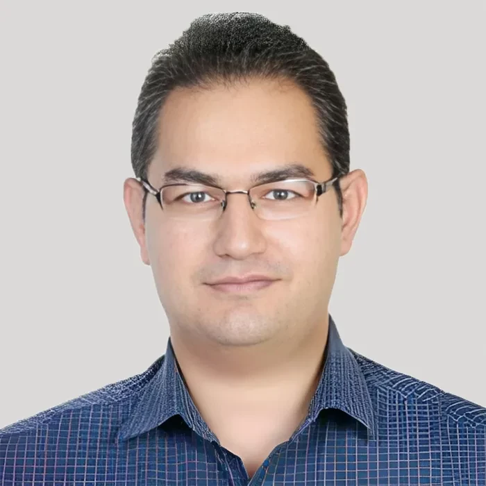 دکتر وحید دستگردی